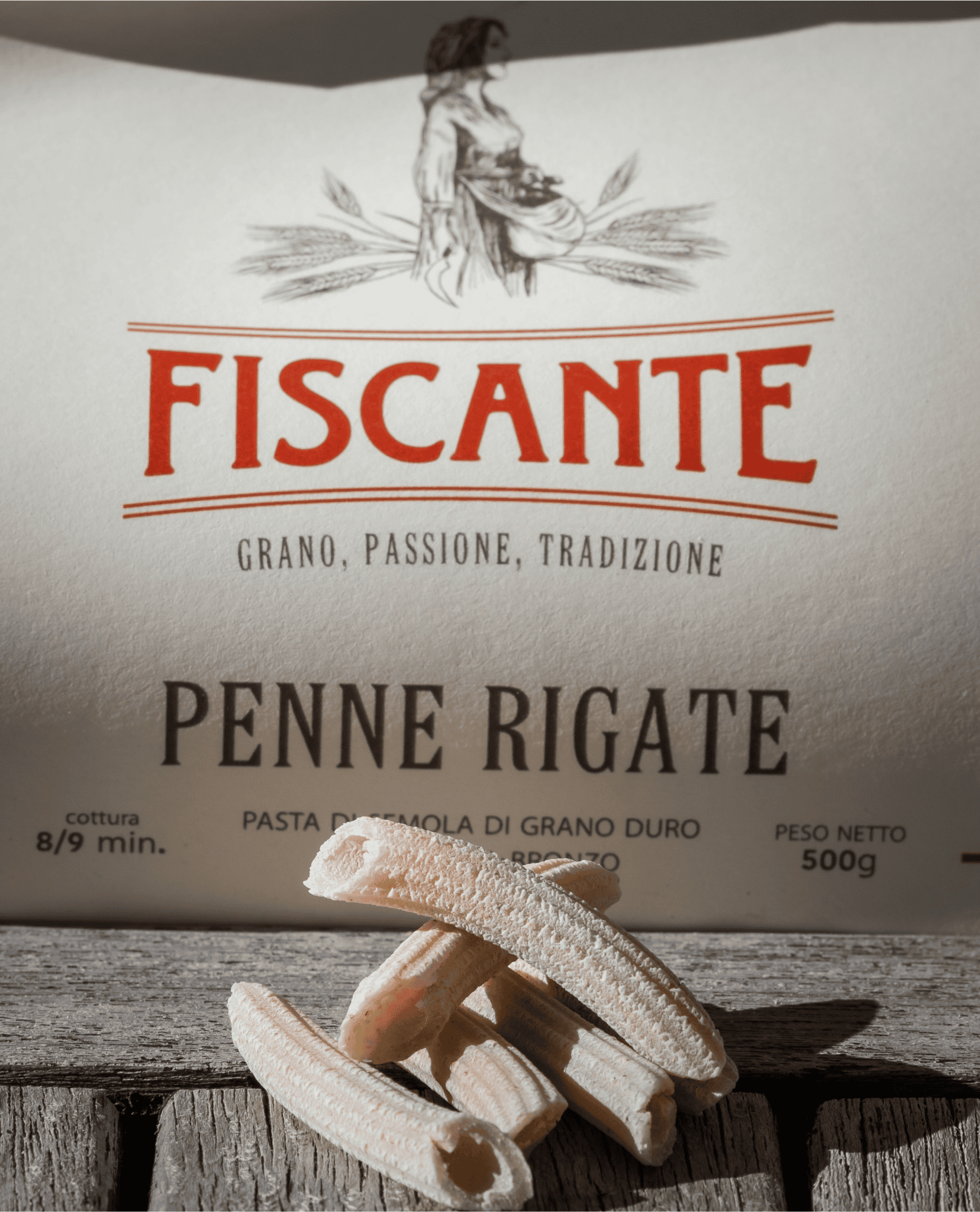 penne_1 Penne rigate biologiche Fiscante | Pasta di grano duro bio 100% italiano trafilata al bronzo - immagine 1